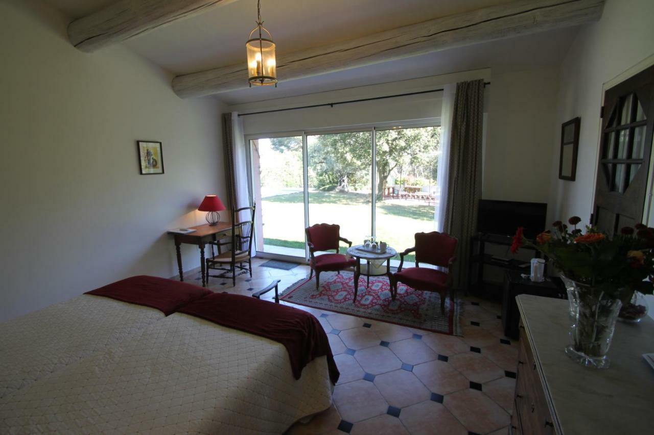 Amour Provence Seguret Bagian luar foto